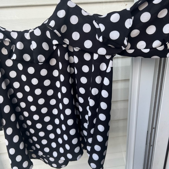 Rogue collection women’s polka dots cold shoulder blouse size 2x - Picture 7 of 7